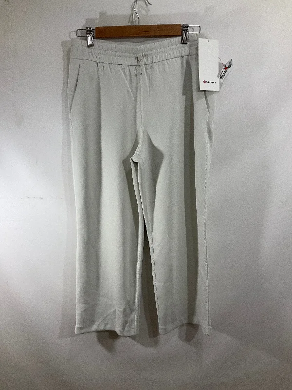 Capri Pants-Athletic Pants By Lululemon In Cream, Size: 8