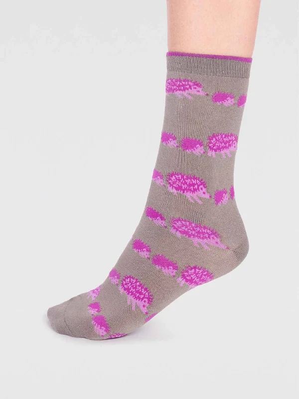 No-show Sport Socks-Hadley Bamboo Hedgehog Socks  - Olive Green