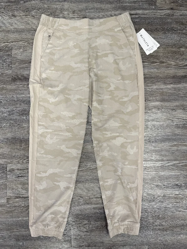 Capri Pants-Athletic Pants By Athleta In Camouflage Print, Size: 12