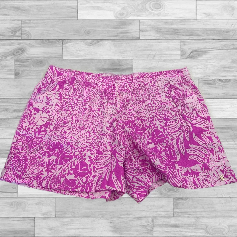 Casual Shorts-Shorts Designer By Lilly Pulitzer In Pink & White, Size: Xlarge