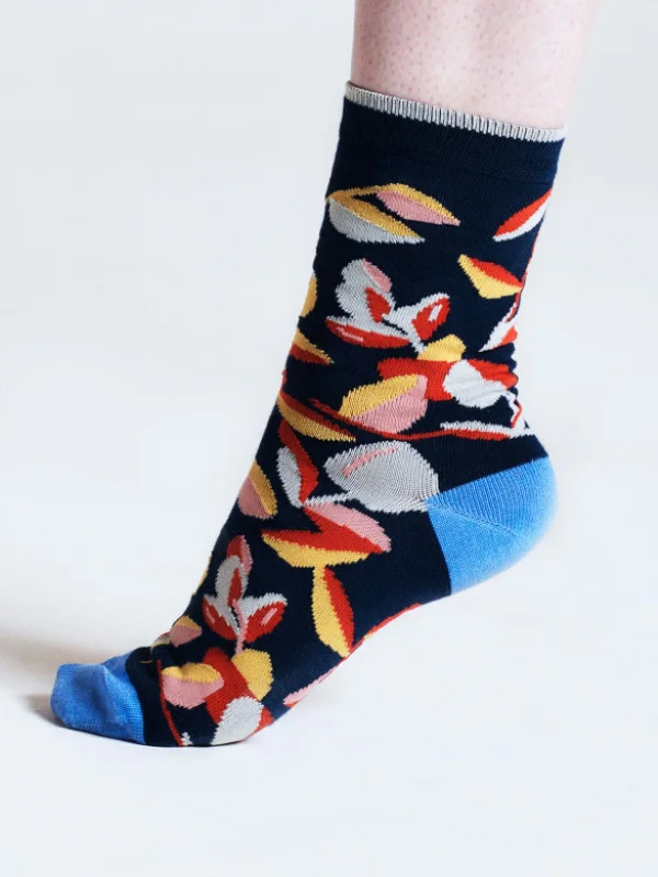 Fitness Socks-Isabel Floral Bamboo Socks - Navy