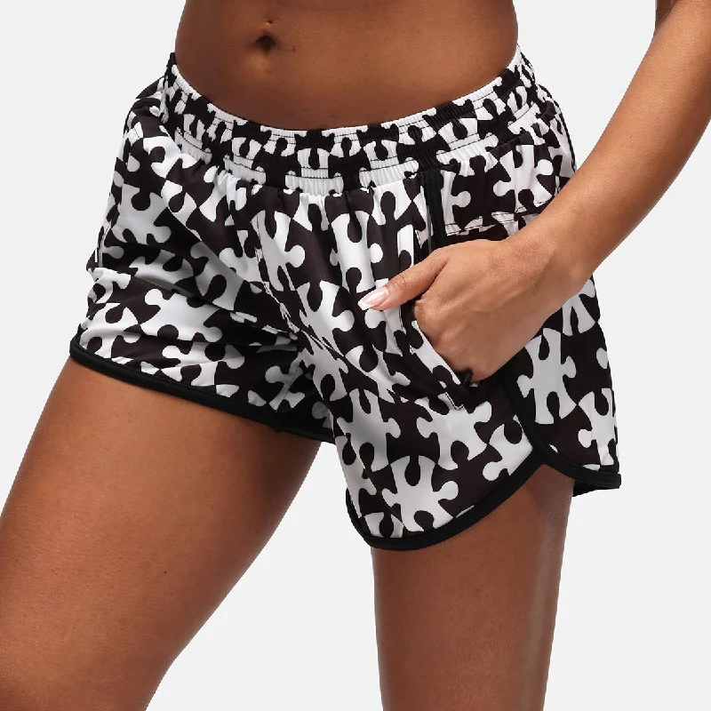 Stylish Shorts-Monochrome Jigsaw Loose Fit Workout Shorts