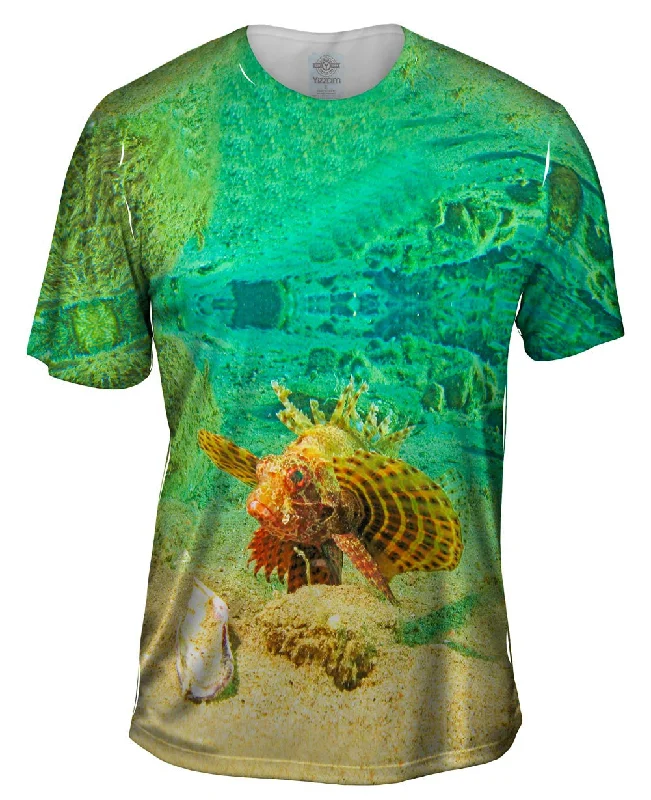 Unique Print T-shirt-Zebra Dwarf Lionfish Underwater