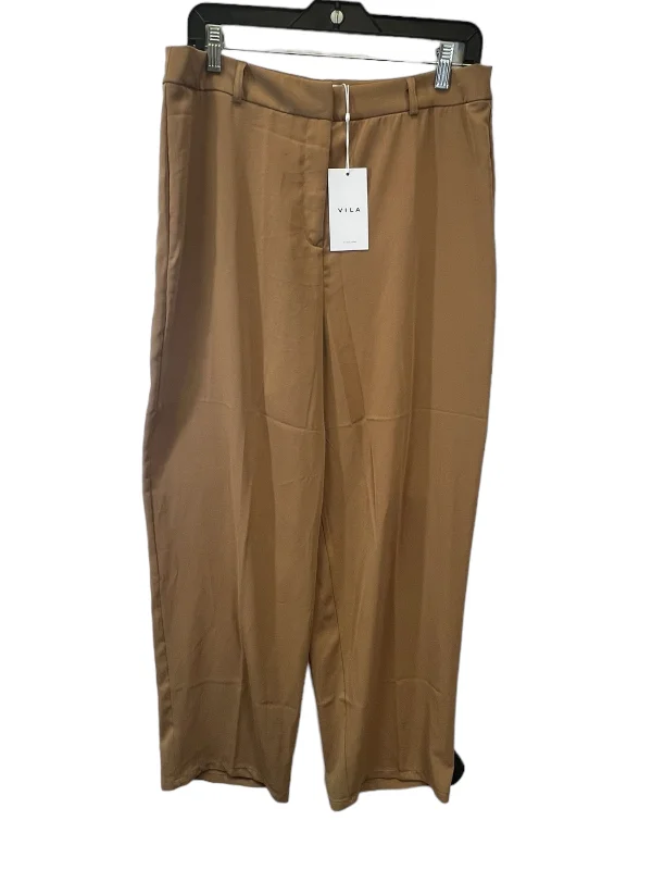 Sporty Pants-Tan Pants Designer Cmb, Size M